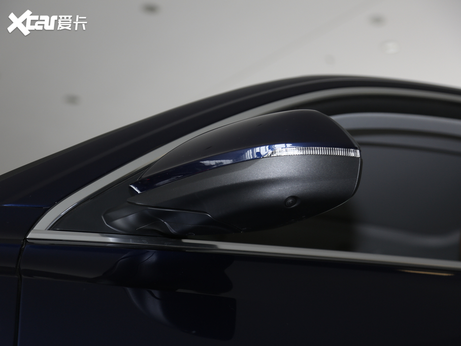 2019��W��Q8 45 TFSI ���x�Ӹ���