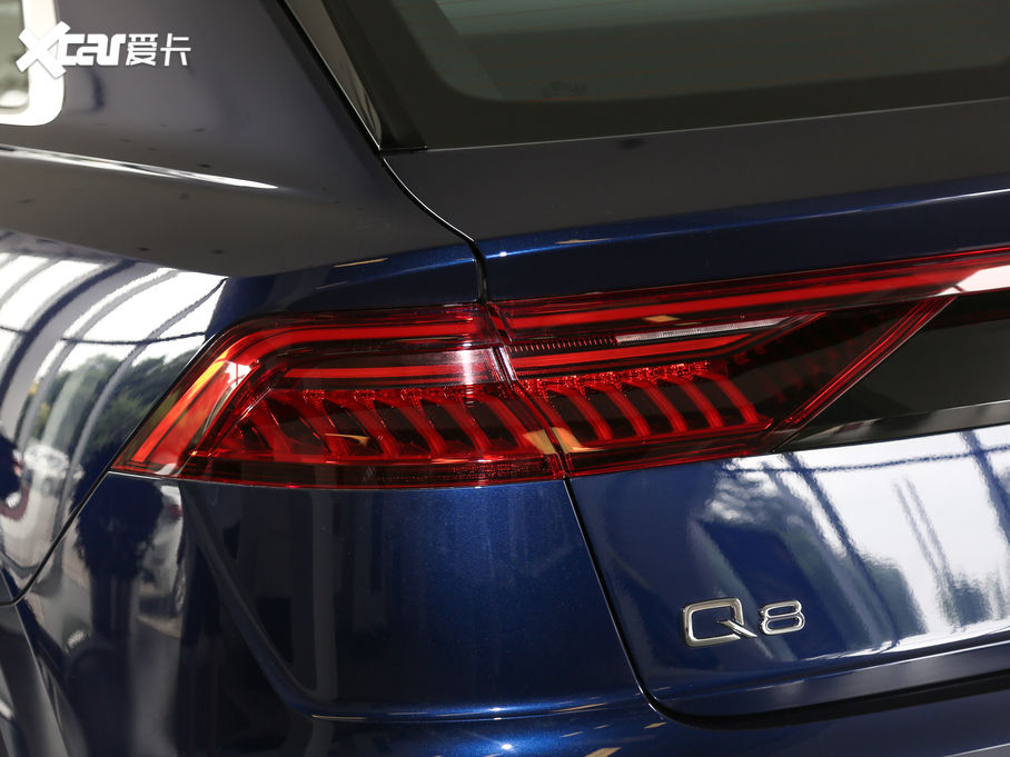 2019��W��Q8 45 TFSI ���x�Ӹ���