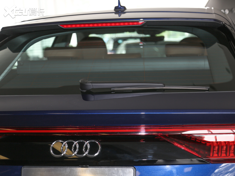 2019��W��Q8 45 TFSI ���x�Ӹ���