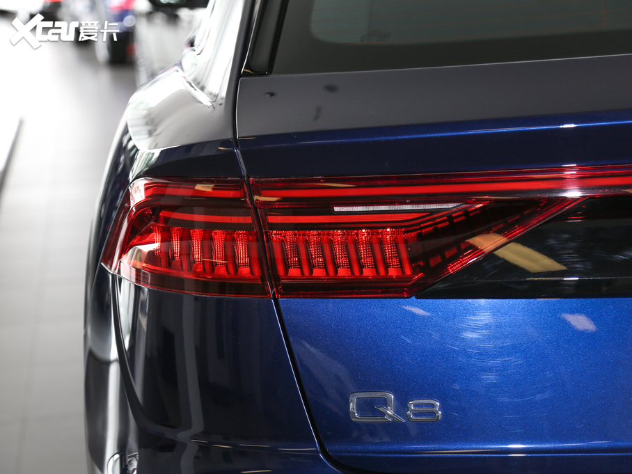 2019��W��Q8 45 TFSI ���x�Ӹ���