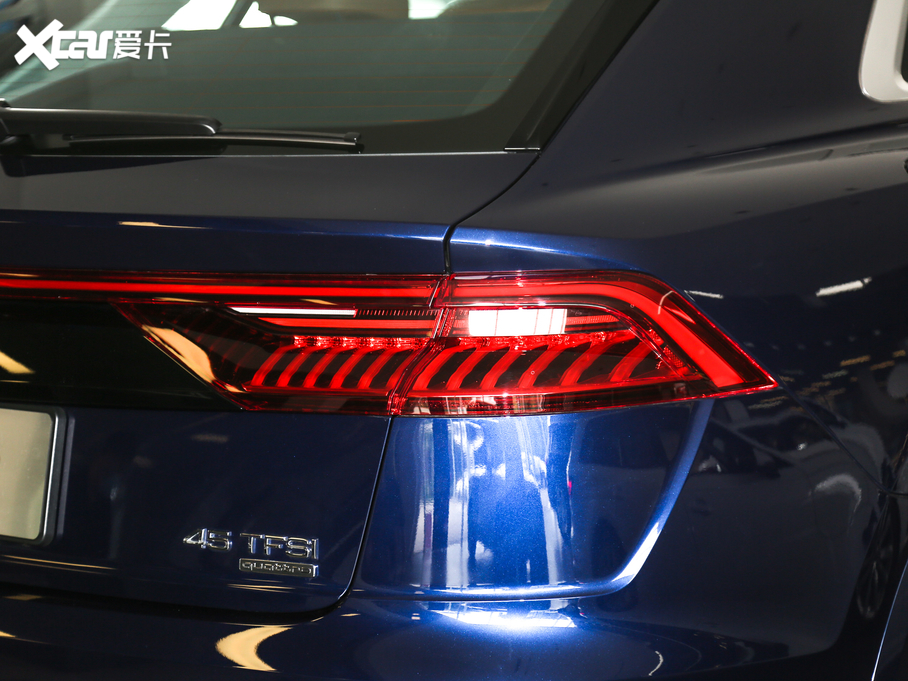 2019��W��Q8 45 TFSI ���x�Ӹ���