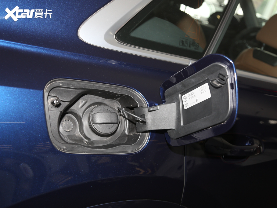 2019��W��Q8 45 TFSI ���x�Ӹ���