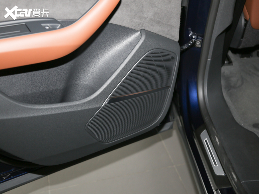 2019��W��Q8 45 TFSI ���x�Ӹ���