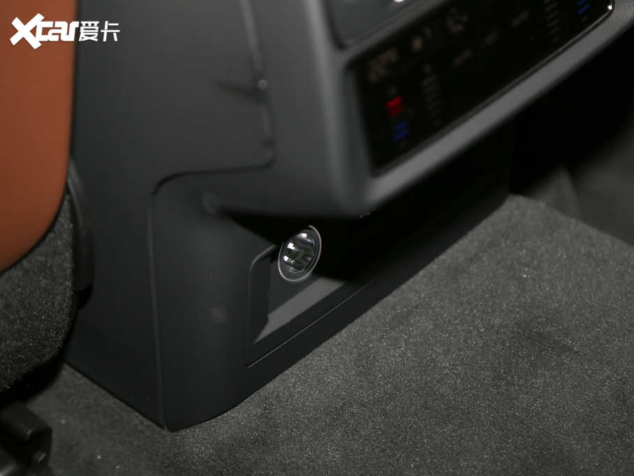 2019��W��Q8 45 TFSI ���x�Ӹ���