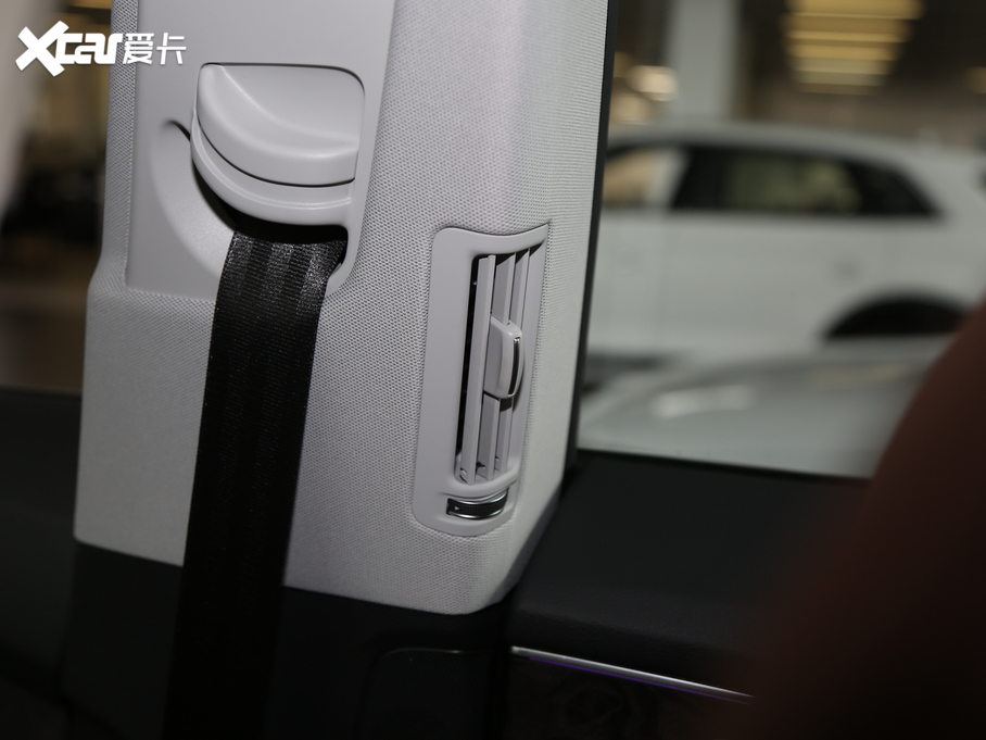 2019��W��Q8 45 TFSI ���x�Ӹ���