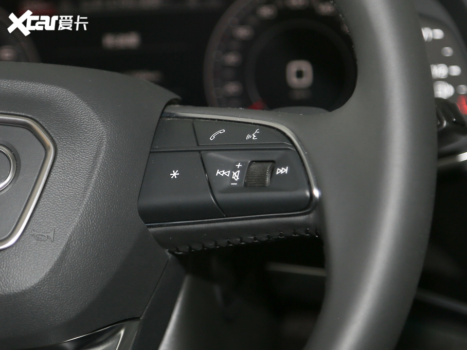 2019��W��Q8 45 TFSI ���x�Ӹ���