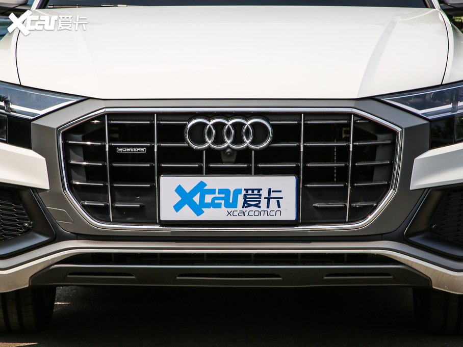 2019��W��Q8 45 TFSI ���x�Ӹ���