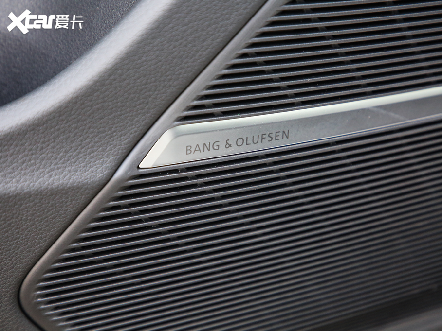 2019��W��Q8 45 TFSI ���x�Ӹ���