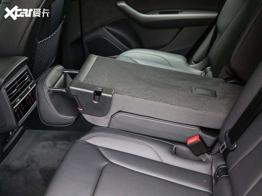 2019��W��Q8 45 TFSI ���x�Ӹ���