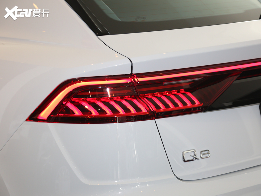 2019��W��Q8 45 TFSI ���A������