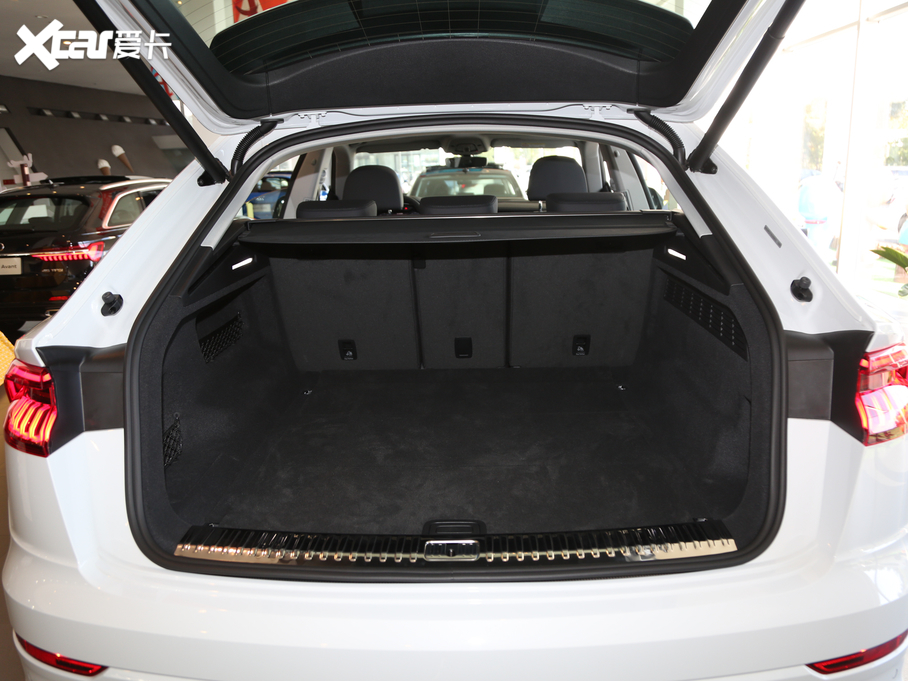 2019��?yu��n)W��Q8 45 TFSI ���A������