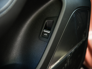 2019��55 TFSI ����Ӹ��� ���g����