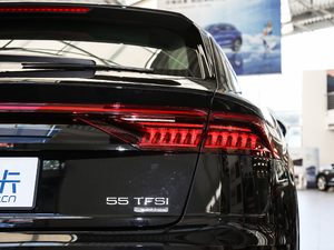 2019��55 TFSI ����Ӹ��� β��