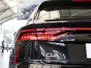 2019��55 TFSI ����Ӹ��� �������^