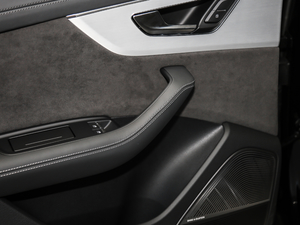 2019��55 TFSI ����Ӹ��� ���g����