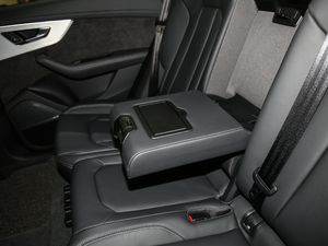 2019��55 TFSI ����Ӹ��� �����������