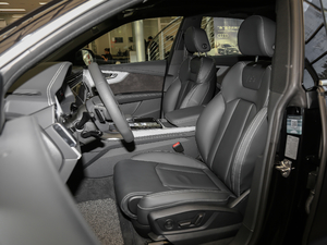 2019��55 TFSI ����Ӹ��� ���{�����