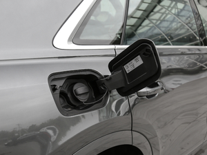 2019��55 TFSI ����Ӹ��� �����w