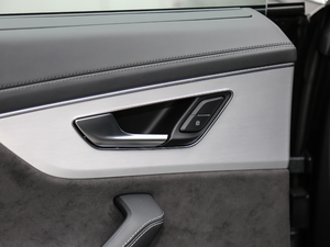 2019��55 TFSI ����Ӹ��� ���g����