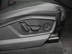 2019��55 TFSI ����Ӹ��� ���g����