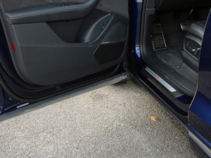 2019��55 TFSI ����Ӹ��� ���g����