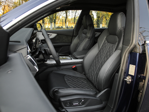 2019��55 TFSI ����Ӹ��� ���{�����