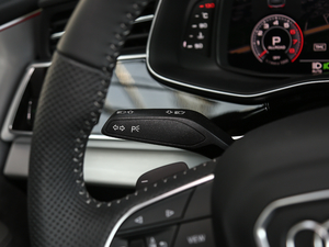 2019��55 TFSI ���x�Ӹ��� �п؅^