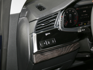 2019��45 TFSI ���x�Ӹ��� �п؅^