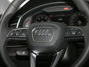 2019��45 TFSI ���x�Ӹ��� �п؅^