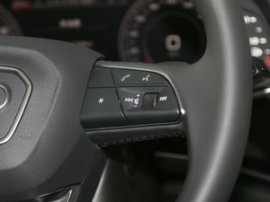 2019��45 TFSI ���x�Ӹ��� ����{��