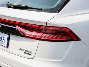 2019��45 TFSI ���x�Ӹ��� �������^