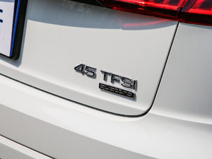 2019��45 TFSI ���x�Ӹ��� �������^