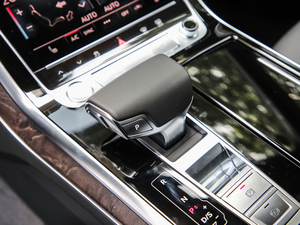 2019��45 TFSI ���x�Ӹ��� �п؅^