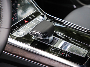 2019��45 TFSI ���x�Ӹ��� �п؅^