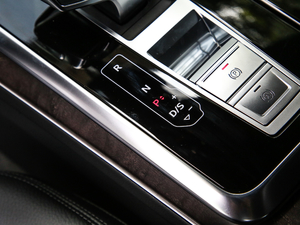 2019��45 TFSI ���x�Ӹ��� �п؅^