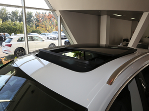 2019��45 TFSI ���A������ �������^