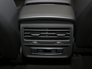 2019��45 TFSI ���A������ �п؅^