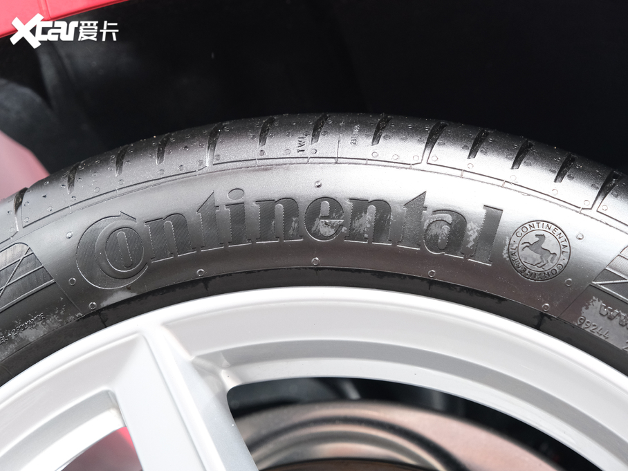 2020WA5 Coupe Coupe 40 TFSI r VI