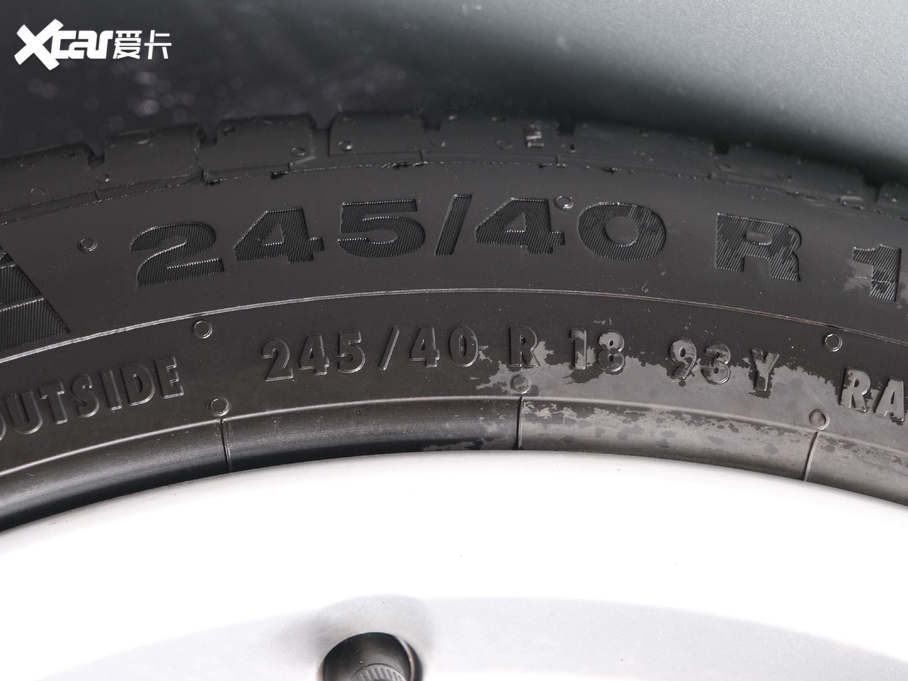 2020WA5 Coupe Coupe 40 TFSI r VI