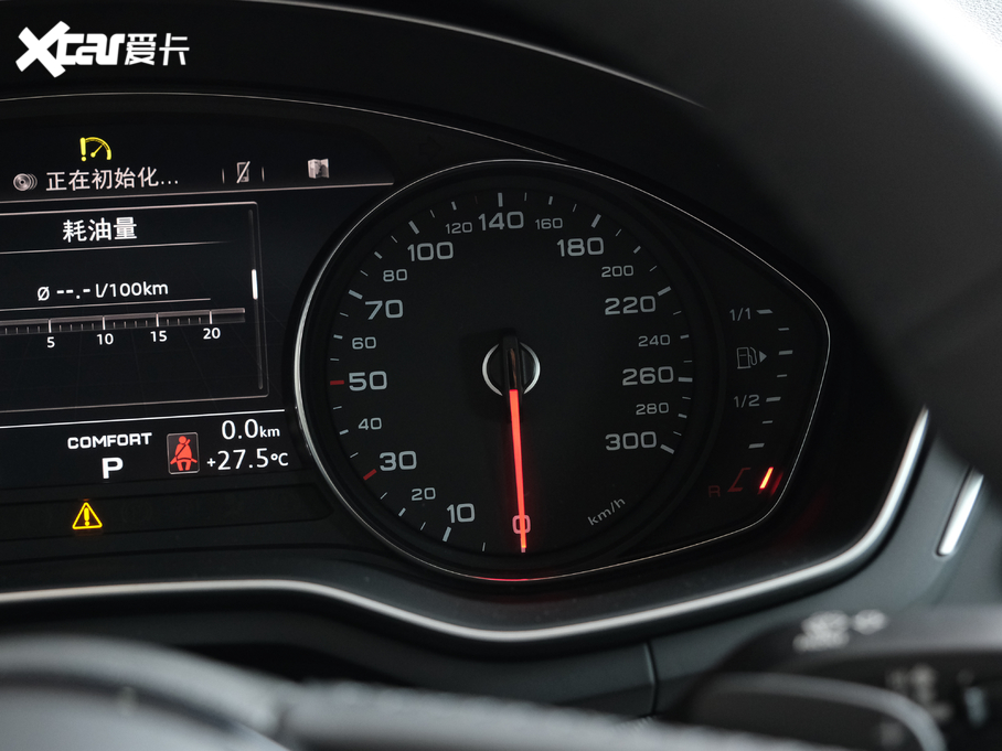 2020WA5 Coupe Coupe 40 TFSI r VI