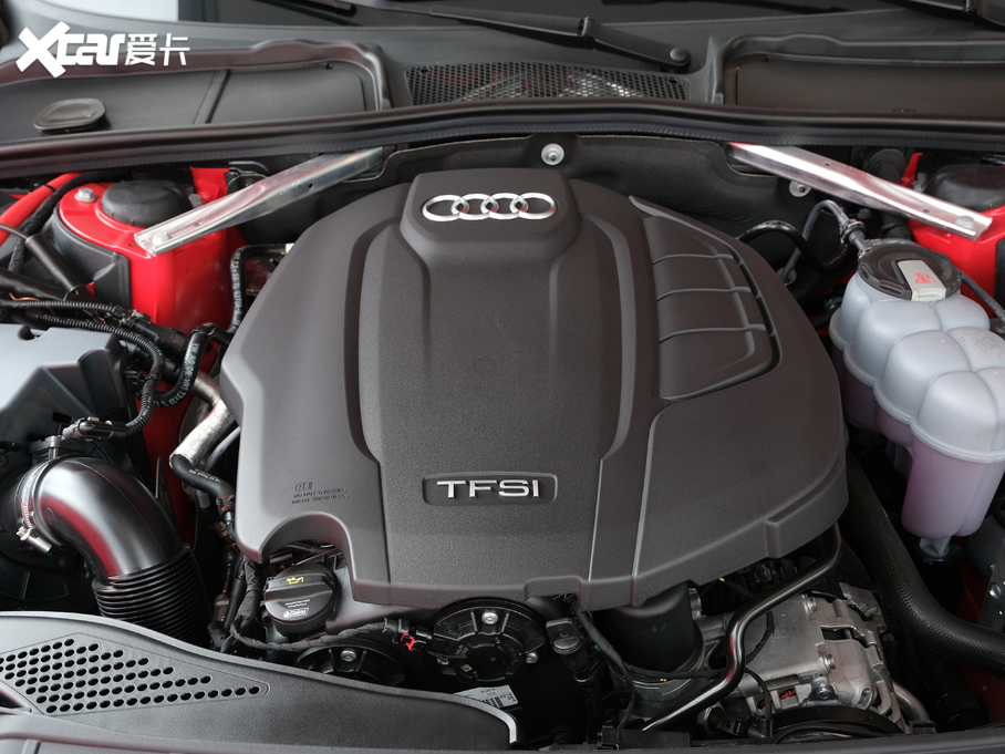 2020WA5 Coupe Coupe 40 TFSI r VI