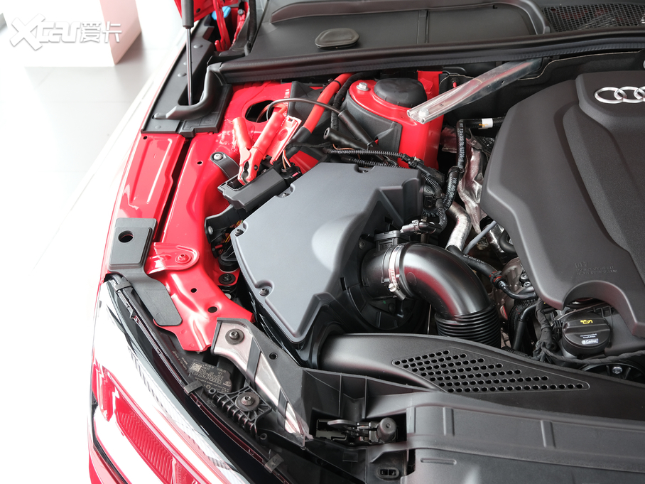 2020WA5 Coupe Coupe 40 TFSI r VI