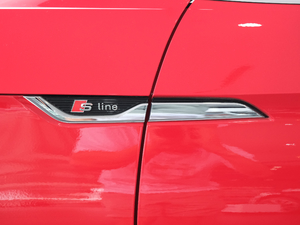 2020Coupe 40 TFSI r VI ^