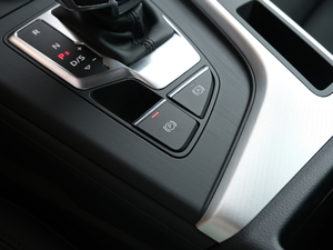 2020Coupe 40 TFSI r VI v܇Ƅ