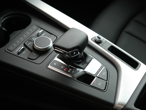 2020Coupe 40 TFSI r VI QU