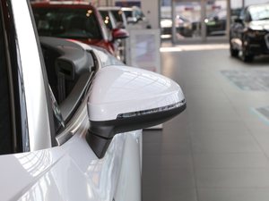 2020��Cabriolet 40 TFSI �r���� ��VI ��ҕ�R