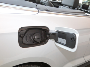 2020��Cabriolet 40 TFSI �r���� ��VI �����w