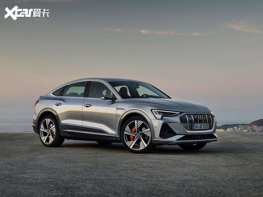 2021��?yu��n)W��e-tron(�M(j��n)��) ������