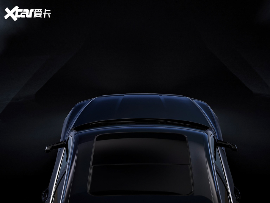 2021��W��e-tron(�M��) ������