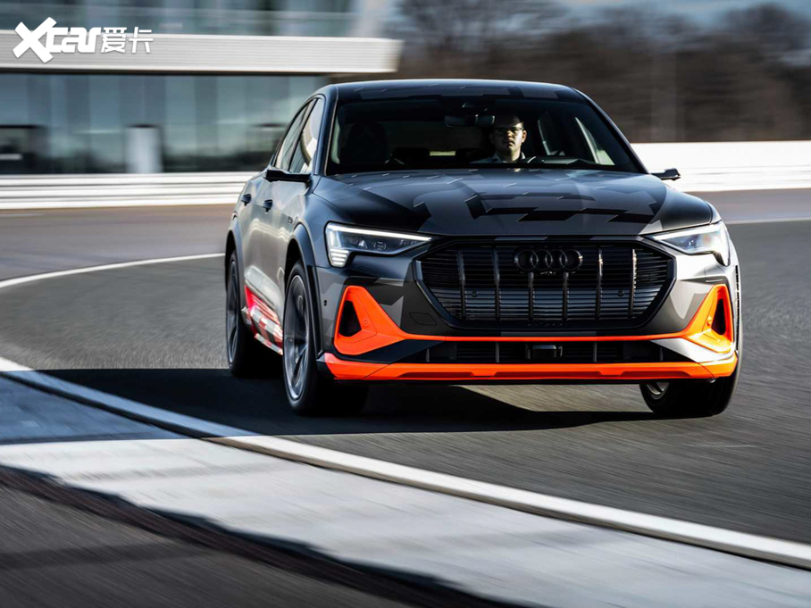 2021��?yu��n)W��e-tron(�M(j��n)��) S Sportback Prototype